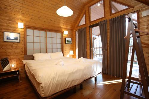 ビッグベアシャレー＆アパート