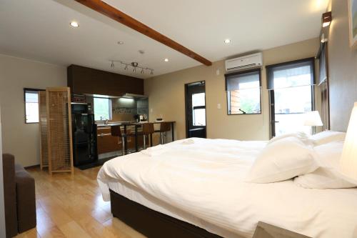 ビッグベアシャレー＆アパート