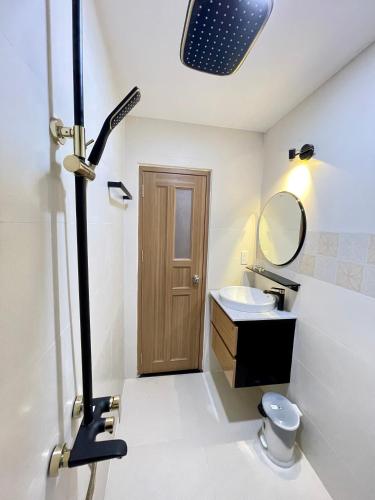 Deluxe Quadruple Room image 2