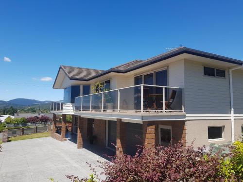 Rotorua Views B&B/Apartment - Accommodation - Rotorua
