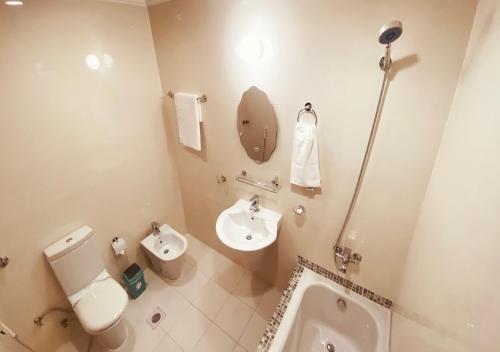 Superior Suite image 3