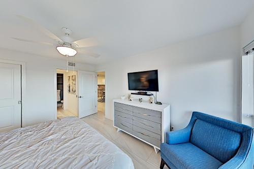 4400 Gulf Blvd Condo Unit 107 - image 10