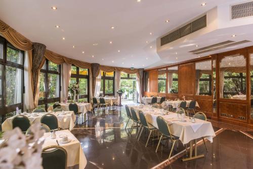 Hotel am Schlosspark 5