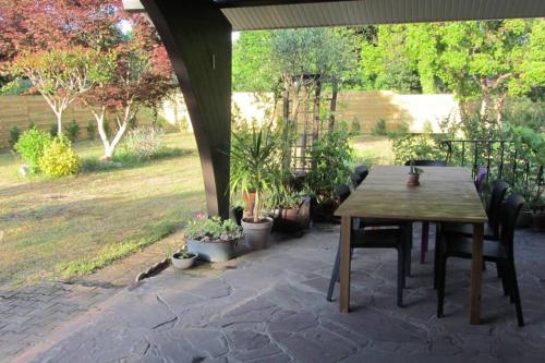 Renovated country house with a terrace and a big garden gîte à louer Magescq