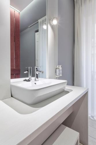 B&B Hotel Madrid Centro Fuencarral 52 - image 6