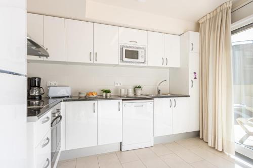 Apart-Rent Apartamento Francesc Macià Ático - image 11