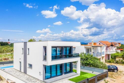 Villa Ixora - image 2