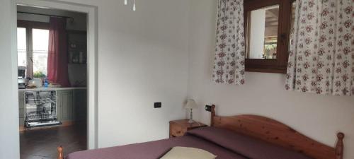 1 queen bed, 1 sofa bed