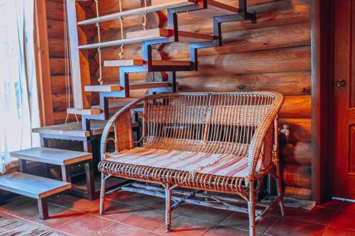 Ieeja, Log House Savin in Schaslyve