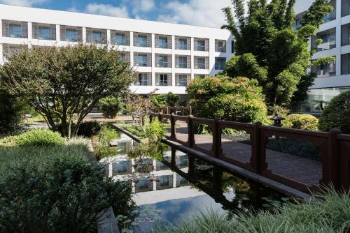 azoris royal garden – leisure & conference hotel