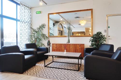Lobby, Optima Hotel Roslagen by Reikartz in Norrtalje