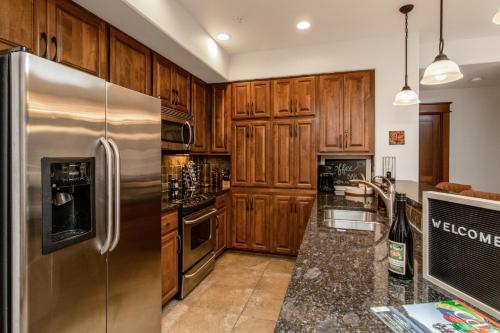 2151MSCO condo - image 8