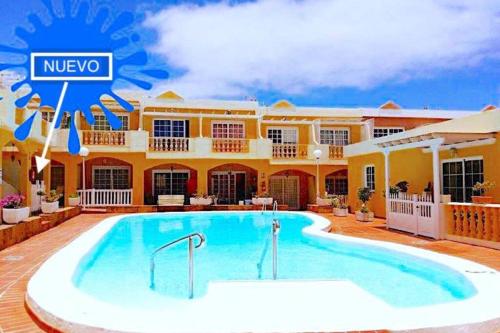 NEW Apartamento Caleta,Relax, Pool, Terrace, Wifi