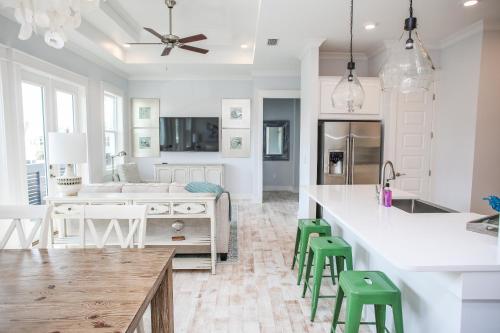 Prominence Rentals on 30A by Panhandle Getaways detail