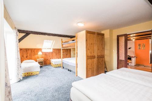 Penzion U Lipy in Duba