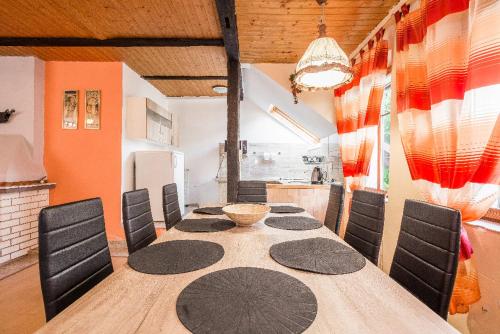 Penzion U Lipy in Duba