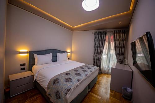 City Center Hotel