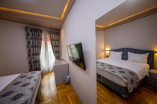 City Center Hotel