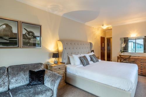 Lakes Hotel & Spa - image 10