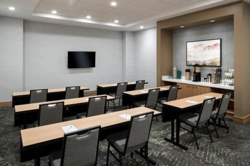 Hyatt Place Tempe Phoenix University - image 7