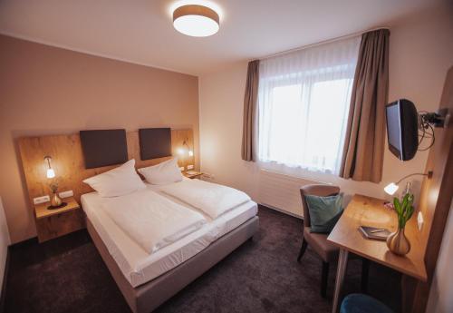 Hotel am Hachinger Bach by Blattl – Neubiberg, AZ