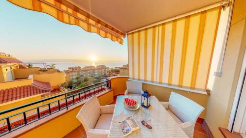  Casa Tres Vistas Luxury apartment with stunning views to the ocean, Pension in Puerto de Santiago