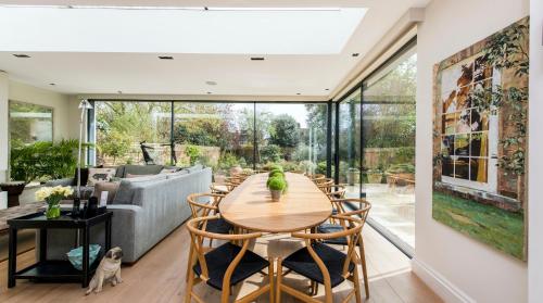 Plum Guide - Assisi, Tooting, London