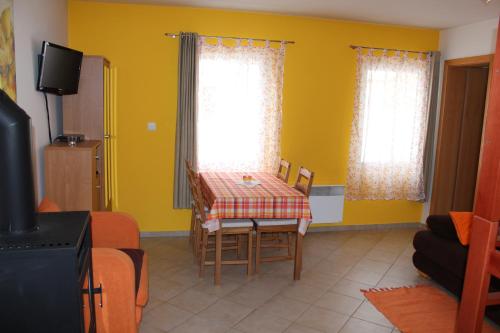 Apartments & Hostel Bohinj