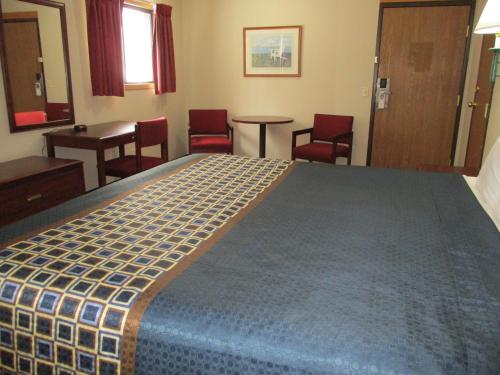 Travelodge by Wyndham Spirit Lake/Okoboji