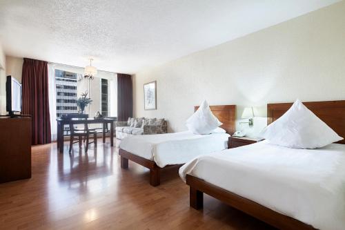 Exe Suites San Marino in Mexico City, Mexico
