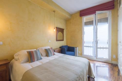 MIT House San Miguel en Madrid - image 3