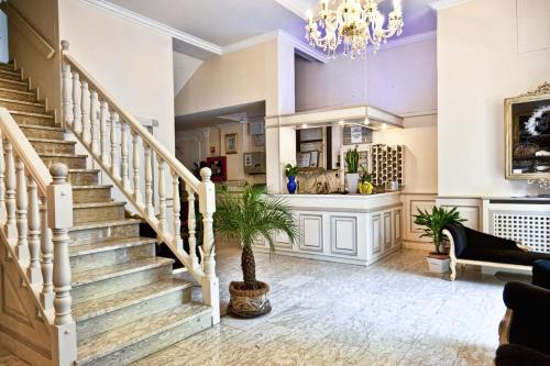Előcsarnok, Hotel Tahiti in Viareggio