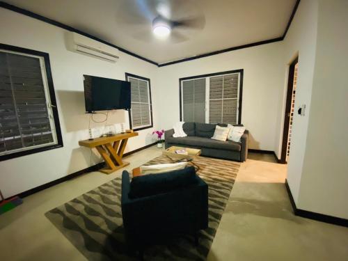 Emmanuelli Sur 3 Bedroom Home - image 3