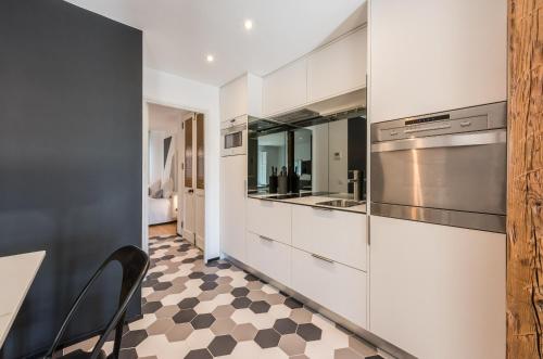 MIT House Tirso en Madrid - main image