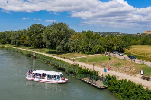 Camping du Pont d'Avignon