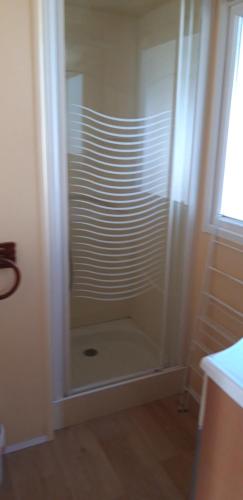 2 bedrooms, 4 beds
