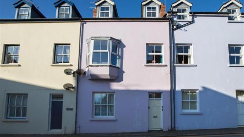 Arcadia House 2b, Tenby, West Wales