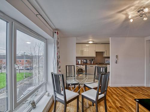 Pass The Keys Stylish & Homely Manchester Apartment, Hayfield, Greater Manchester