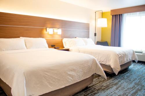 Holiday Inn Express & Suites Wausau, an IHG Hotel