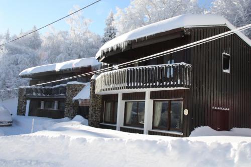 Chalet Hotel Les Marmottes 2 étoiles NN