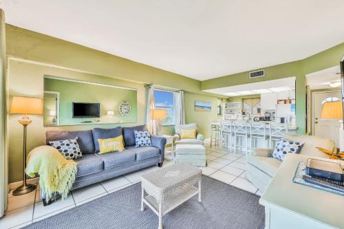 Jax Beach OceanFront Getaway - main image