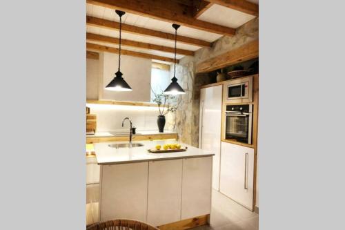 Casita blanca cerca de Timanfaya in Mancha Blanca