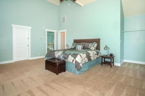Latitude Adjustment - image 6