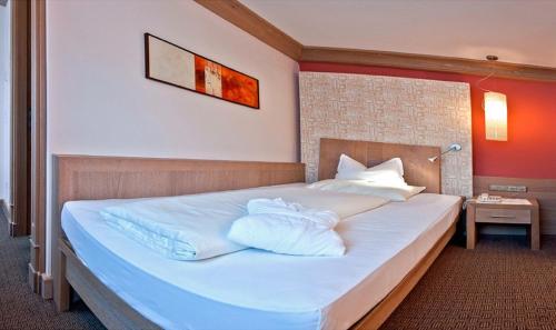 Royal Single Room