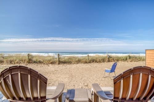 Breakers Beach House #8 - image 9