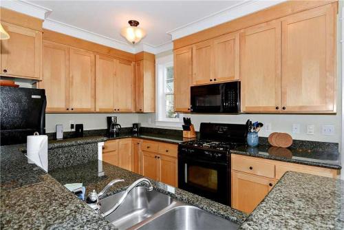 Parker House - image 3