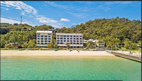 Moreton Island Villas and Apartments Over view