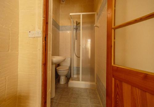 400 year old converted farmhouse with private pool