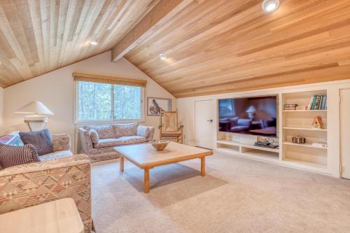 9 Salishan - image 7