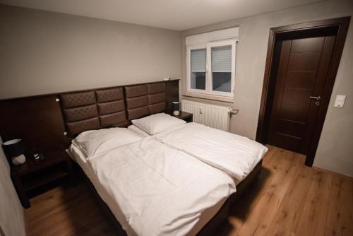 main Appartments - image 6